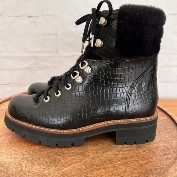 NWOT Clarks Orianna Hiker Boot Black Croc - Size 7.5 - Picture 2 of 11